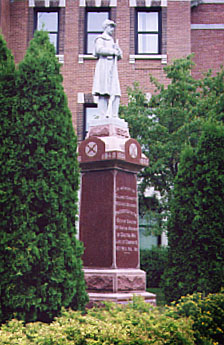 Calumet County monument